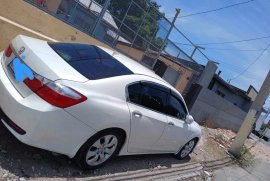 2013 Honda Accord Hybrid