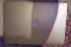 Mackbook air 2017 as part