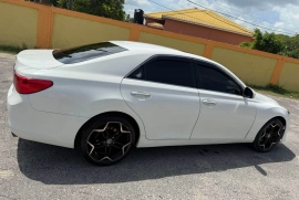 2011 Toyota Mark X