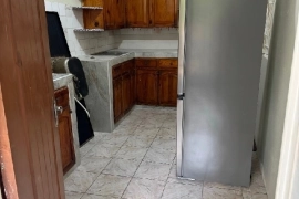 3bed/1bath large side of house