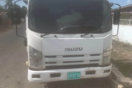 2016 Isuzu Truck Scraping