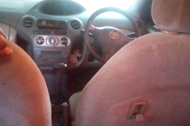 2004 Toyota Platz