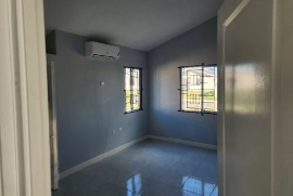 2 Bedrooms, 1 Bathroom