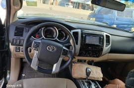 LIKE NEW 2014 TOYOTA TACOMA