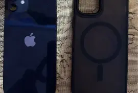 Mint condition iPhone 12 fully unlocked no faults