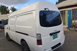 Isuzu (Panel Van) 2011