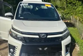 2016 Toyota Voxy