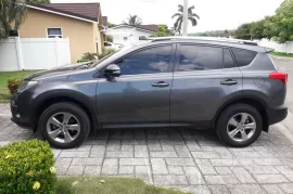 2016 RAV4 MUST SELL NOW!