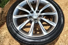 18&quot; INCH TOYOTA MARK X 2009-2020 RIM AND TIRE