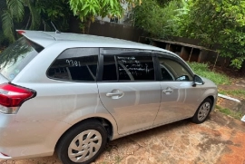 Toyota Corolla Fielder 2019
