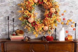 ? Bright and cheerpy door wreath and decor ?