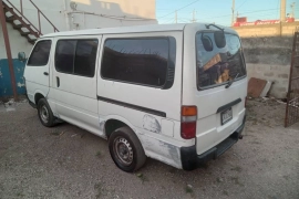 Toyota hiace 1999