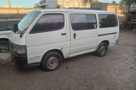 Toyota hiace 1999