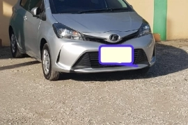 TOYOTA Vitz 2014