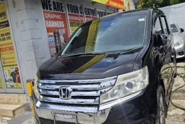 2014 Honda Stepwagon