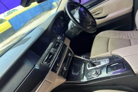 2011 BMW 5 series M Sport package