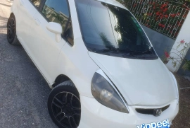 2004 Honda Fit