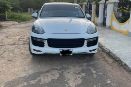 2018 Porsche Cayenne GTS