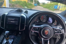 2018 Porsche Cayenne GTS