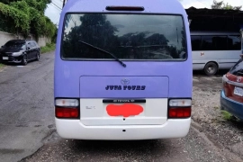 2002 Toyota Coaster