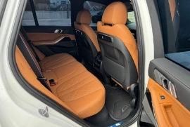 BMW X5 4.0i 2025