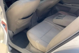 2011 Toyota premio (G)