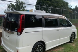 Newly imported 2015 Noah Si