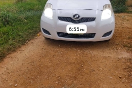 2010 Toyota Vitz