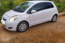 2010 Toyota Vitz