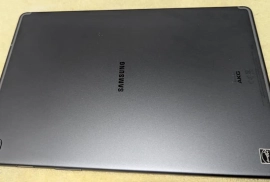 Samsung Tablet 10.5" Sim version