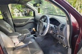 2008 Nissan Navara