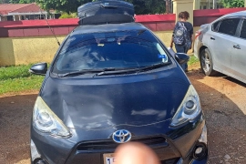 2015 Toyota aqua hybrid