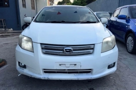 2010 TOYOTA AXIO