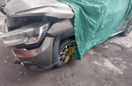 2021 suzuki xl7 (damaged unit) 