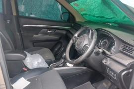 2021 suzuki xl7 (damaged unit) 