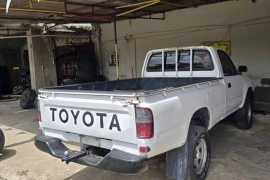 2002 hilux standard 4x4 3L Engine