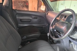2002 hilux standard 4x4 3L Engine