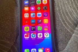 Cheap iPhone 11 Promax Front and Back Crack Fully functional