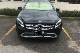 Mercedes Benz GLA 180 2018