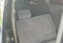2005 Toyota noah