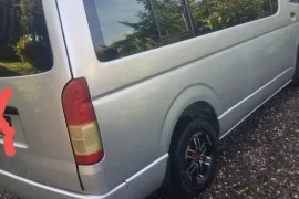 Toyota hiace 