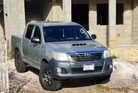 Toyota Hilux 2013