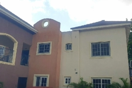 2 Bedroom 2.5 Bathroom House