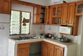 5 bedroom furnished house