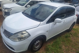 2009 NISSAN TIDA HATCHBACK