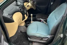 Toyota vitz 2000