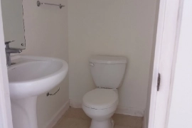 2 Bedroom 2.5 Bathroom Townhouse