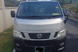 NISSAN NV350 2015