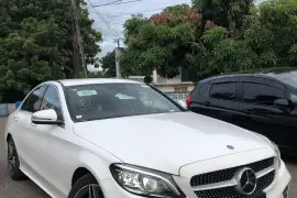 2020 Mercedes Benz C 200