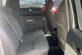 2014 Toyota Tacoma. V6 4.0L